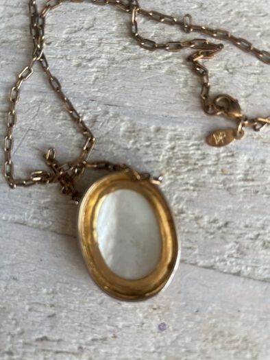 Vintage Hand Carved Mother of Pearl Cameo Pendant