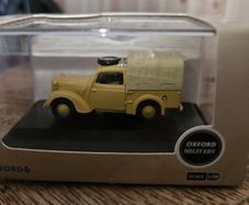Sale 4 only Oxford Diecast Austin Tilly GHQ Land forces