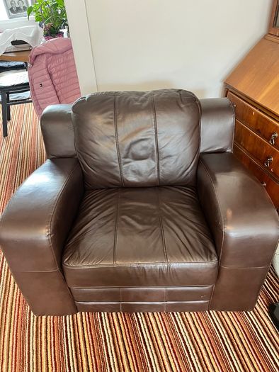 leather brown sofa