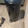 pedal bin Image 3
