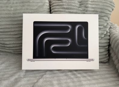 MacBook Pro 14.2 inch 24GB unified memory 512GB SSD