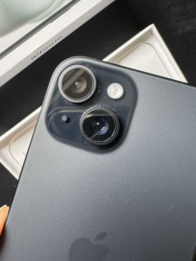 iPhone 15 128GB Black - Unlocked - 89% Battery