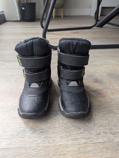 Kids Winter Boots 7.5UK / 25 EU