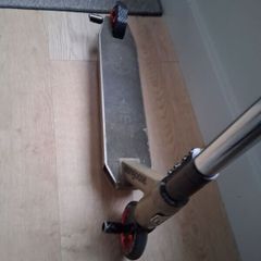 Stunt scooter