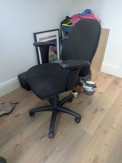 Black office chair- in perfect order