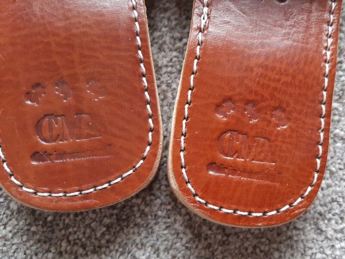 Leather Sliders Size 6