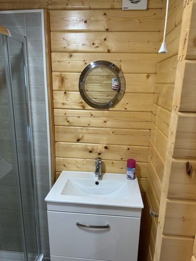 1 Bed Log Cabin