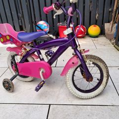 Girls bike & sand table