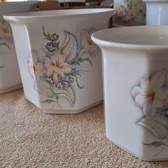 Set of 3 ceramic planters