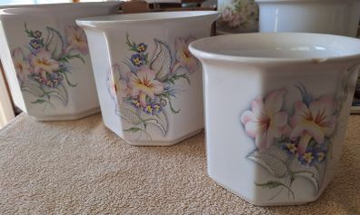 Set of 3 ceramic planters