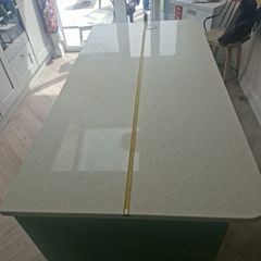 Kitchen counter top quarts