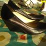 fitzpatricks shoes black wedge, size 38.5 Image 2