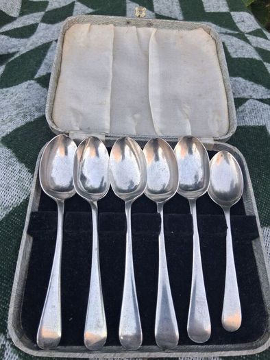 6 X Cooper Brothers Teaspoons (143 grams)
