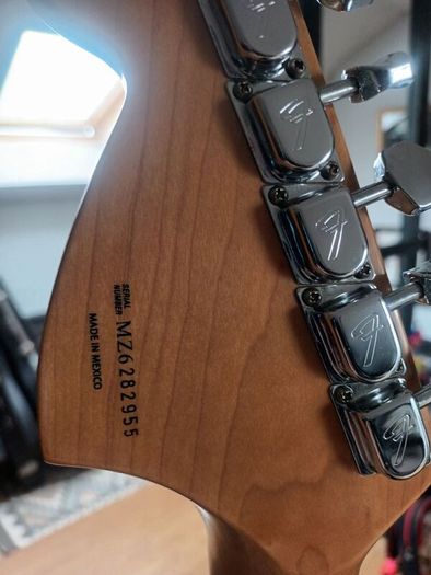 Fender Strat