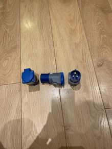 ADAPTER 220v-110v 3 pieces