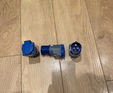 ADAPTER 220v-110v 3 pieces