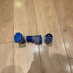 ADAPTER 220v-110v 3 pieces