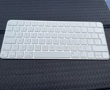 Magic Keyboard