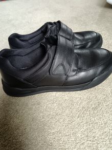 Boys shoes