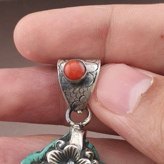 Vintage Natural Turqouise Silver Floral Desgin Pendant