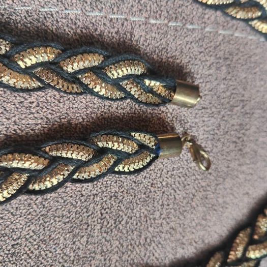 Gold/black dressy belt