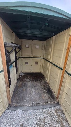 shed