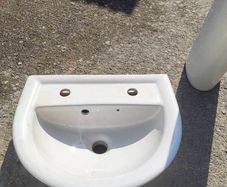 sink, pedestal and taps