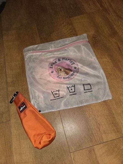 Dog wash bag & treat pouch.