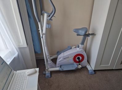 Eliptical trainer/bike