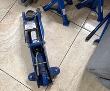 Car jack