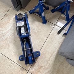 Car jack