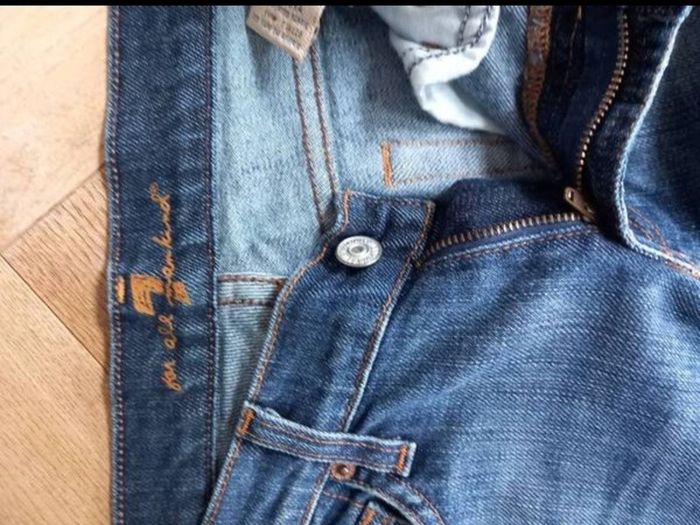 7 For All Mankind 26 x 32 jeans
