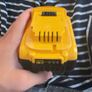 DeWalt battery Image 2