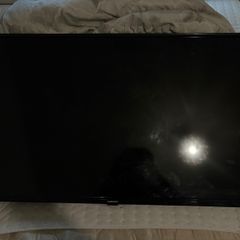 Roku Veltech 43" TV