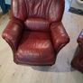2 leather chairs Image 2