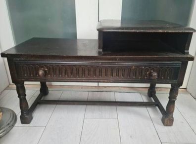 Telephone Seat