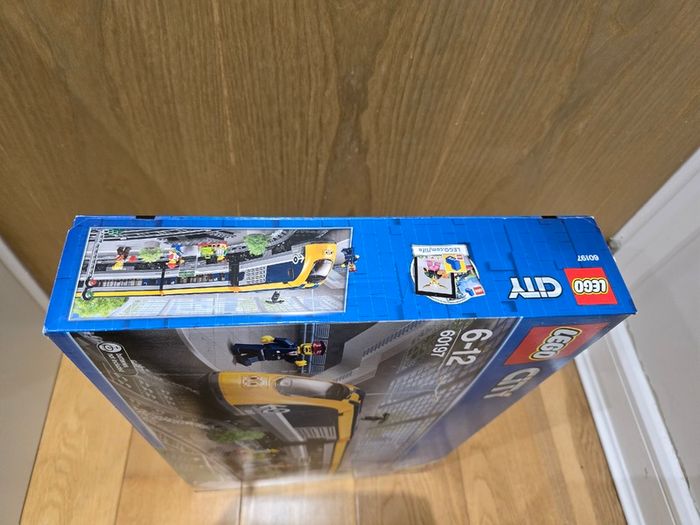 Lego 60197 Passenger Train