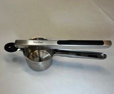 Potato Ricer Masher Press