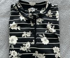 Ladies casual top. Size 18