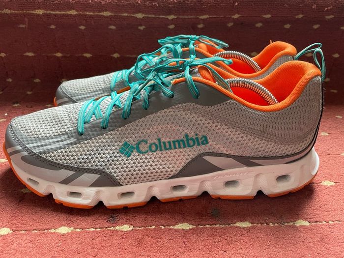 Columbia runners size 12