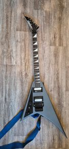 Jackson js 32 lh