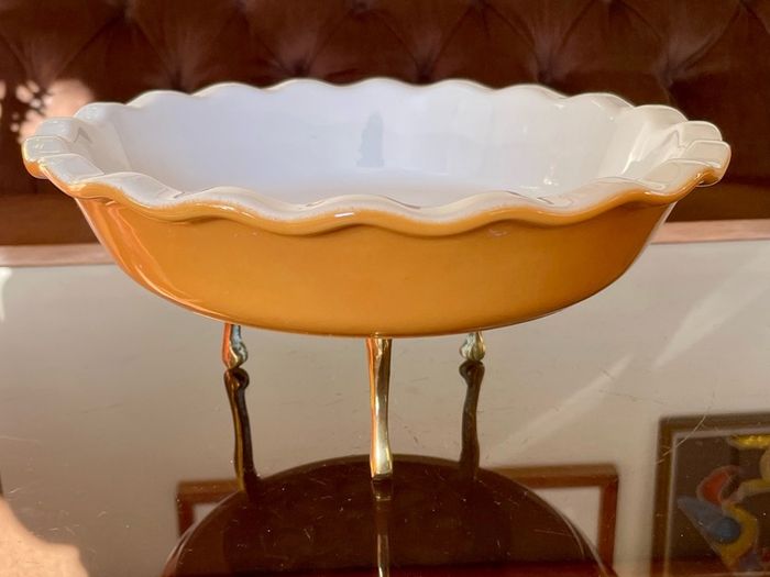 Emile Henry Beautiful Yellow Ruffled Pie Pan Made in France