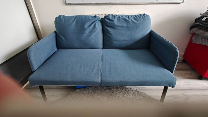 2 person couch, great condition,stylish, compact