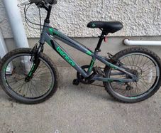Bentini Child's bike (Age 6 - 9 yrs)