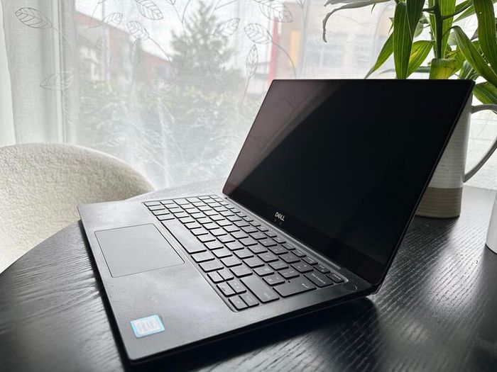 Dell XPS 13 + Dell dock station