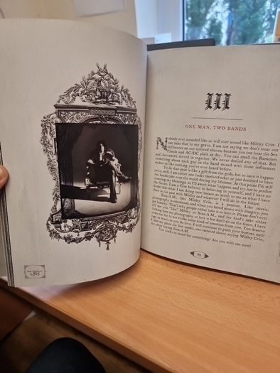 This Is Gonna Hurt : Music, Photography and Life Through the Distorted Lens of Nikki Sixx by Nikki Sixx (2011, Hardcover)