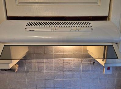 Zanussi 60cm Visor Cooker Hood