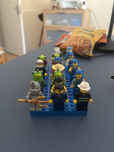 Large genuine LEGO minifigure collection