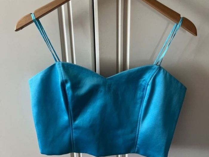 ladies cropped tops