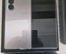 Samsung Z Fold 6